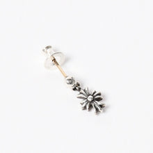画像をギャラリービューアに読み込む, 新品未使用 CHROME HEARTS クロムハーツ TNY E CH PLS タイニーE CHプラス ドロップピアス 重量約1.16g .925刻印 シルバー925 中古 4a004329