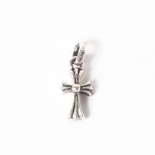 画像をギャラリービューアに読み込む, 極美品 CHROME HEARTS クロムハーツ CRS BBYFAT ベイビーファットクロス ペンダントトップ チャーム 重量約2.11g シルバー925 中古 4a004328