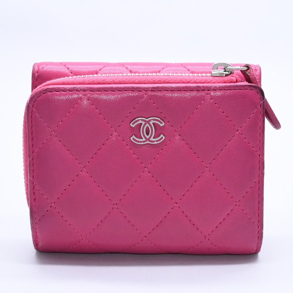 CHANEL Chanel Matelasse No. 21 Compact Wallet Trifold Wallet Lambskin Pink Silver Hardware Good Condition Used 4a004264