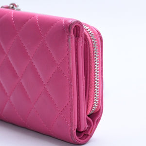 CHANEL シャネル マトラッセ 21番台 コンパクトウォレット 三つ折り財布 ラムスキン ピンク シルバー金具 美品 中古 4a004264