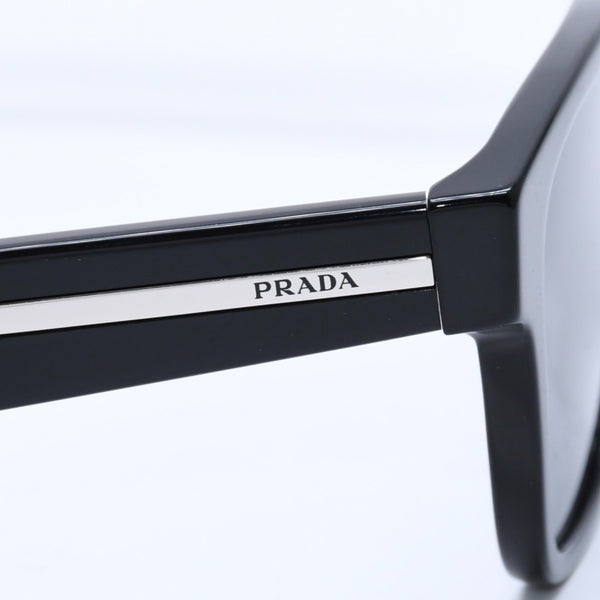 Excellent condition PRADA sunglasses, black with dark blue lenses, SPR A04-F, size 54.◻18 Used 4a004314