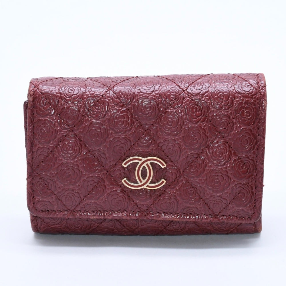 CHANEL シャネル カメリア型押し マトラッセ キーケース 26番台 カーフスキン ココマーク ボルドー ゴールド金具 美品 中古 4a004262