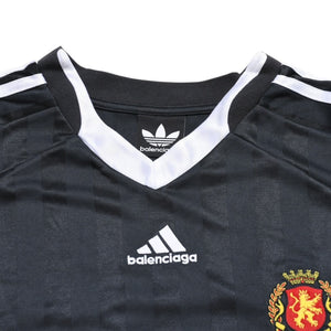 極美品 BALENCIAGA バレンシアガ × アディダス オーバーサイズ サッカー ゲームシャツ 723663 TNV13 ユニフォーム シャドーストライプ エンブレム ブラック ホワイト 3サイズ 中古 4a004340