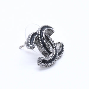 極美品 CHANEL シャネル ココマーク ピアス 重量約2.18g 03A刻印 メタル シルバー ブラック クリア 片耳用 中古 4c060798