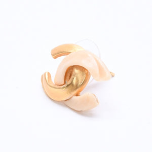 CHANEL Chanel Earrings Coco Mark 00T Engraved Weight Approx. 1.82g Gold Ivory Bicolor Metal GP Good Condition Used 4c061793