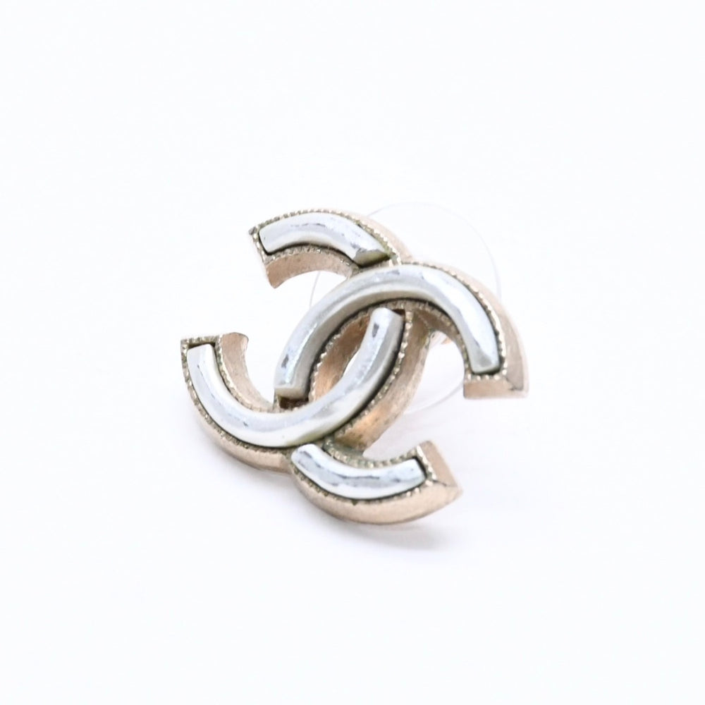 CHANEL シャネル ココマーク ピアス 重量約3.05g A14B刻印 メタル シルバー ゴールド バイカラー 片耳用 美品 中古 4c060785