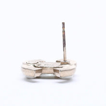 画像をギャラリービューアに読み込む, CHANEL シャネル ココマーク ピアス 重量約3.05g A14B刻印 メタル シルバー ゴールド バイカラー 片耳用 美品 中古 4c060785