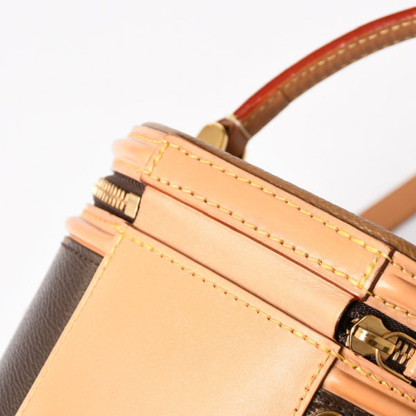 極美品 LOUIS VUITTON ルイヴィトン カンヌ バニティバッグ モノグラム ジャイアント M44603 ブラウン モノグラム リバース ショルダーバッグ 中古 4a004342