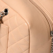 Load image into Gallery viewer, 極美品 CHANEL シャネル カンボンライン ボーリングバッグ ハンドバッグ A25171 ラムスキン 10番台 ベージュ ブラック ココマーク シルバー金具 中古 4a004384