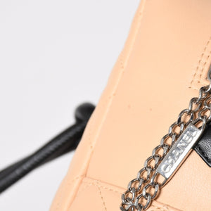 極美品 CHANEL シャネル カンボンライン ボーリングバッグ ハンドバッグ A25171 ラムスキン 10番台 ベージュ ブラック ココマーク シルバー金具 中古 4a004384