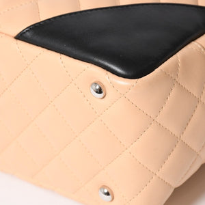 極美品 CHANEL シャネル カンボンライン ボーリングバッグ ハンドバッグ A25171 ラムスキン 10番台 ベージュ ブラック ココマーク シルバー金具 中古 4a004384