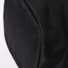 画像をギャラリービューアに読み込む, 極美品 PRADA プラダ Re-Nylon 巾着型ポーチ 1NS369 トライアングルメタルプレート ミニバッグ クラッチバッグ ブラック シルバー金具 RFID 中古 4a004352