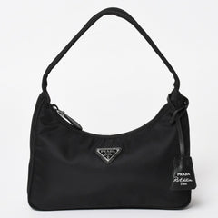 極美品 PRADA プラダ ホーボー ハンドバッグ MV515 トライアングルロゴ 三角ロゴプレート ナイロン ブラック 中古 4a004353