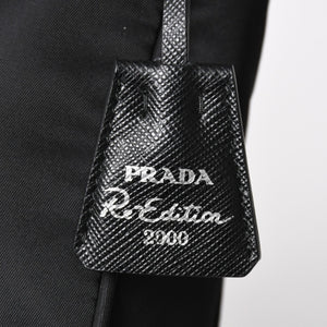 極美品 PRADA プラダ ホーボー ハンドバッグ MV515 トライアングルロゴ 三角ロゴプレート ナイロン ブラック 中古 4a004353