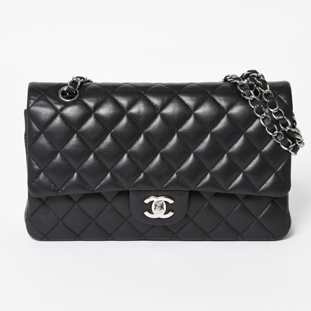 極美品 CHANEL シャネル マトラッセ25 Wフラップ Wチェーンショルダーバッグ 19番台 ココマーク ラムスキン シルバー金具 中古 4a004347