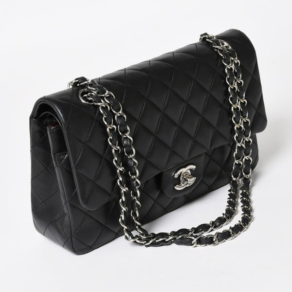 極美品 CHANEL シャネル マトラッセ25 Wフラップ Wチェーンショルダーバッグ 19番台 ココマーク ラムスキン シルバー金具 中古 4a004347