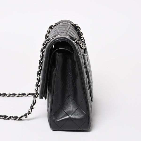 極美品 CHANEL シャネル マトラッセ25 Wフラップ Wチェーンショルダーバッグ 19番台 ココマーク ラムスキン シルバー金具 中古 4a004347