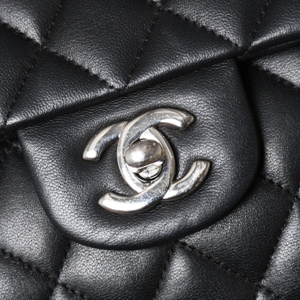 極美品 CHANEL シャネル マトラッセ25 Wフラップ Wチェーンショルダーバッグ 19番台 ココマーク ラムスキン シルバー金具 中古 4a004347