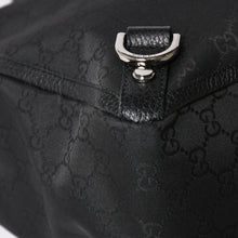 画像をギャラリービューアに読み込む, 極美品 GUCCI グッチ トートバッグ ハンドバッグ Black ブラック GGナイロン シルバー金具 293580 中古 4a003027
