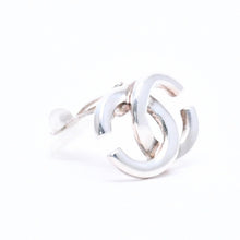 Load image into Gallery viewer, CHANEL シャネル VINTAGE ヴィンテージ ココマーク イヤリング 重量約6.14g 01A刻印 メタル シルバー 両耳用 美品 中古 4c069468