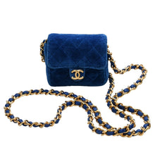 Load image into Gallery viewer, 極美品 CHANEL シャネル マイクロ マトラッセ チェーンショルダーバッグ 1番台 ココマーク ベロア レザー ブルー 中古 4a002798