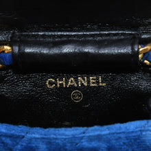 Load image into Gallery viewer, 極美品 CHANEL シャネル マイクロ マトラッセ チェーンショルダーバッグ 1番台 ココマーク ベロア レザー ブルー 中古 4a002798
