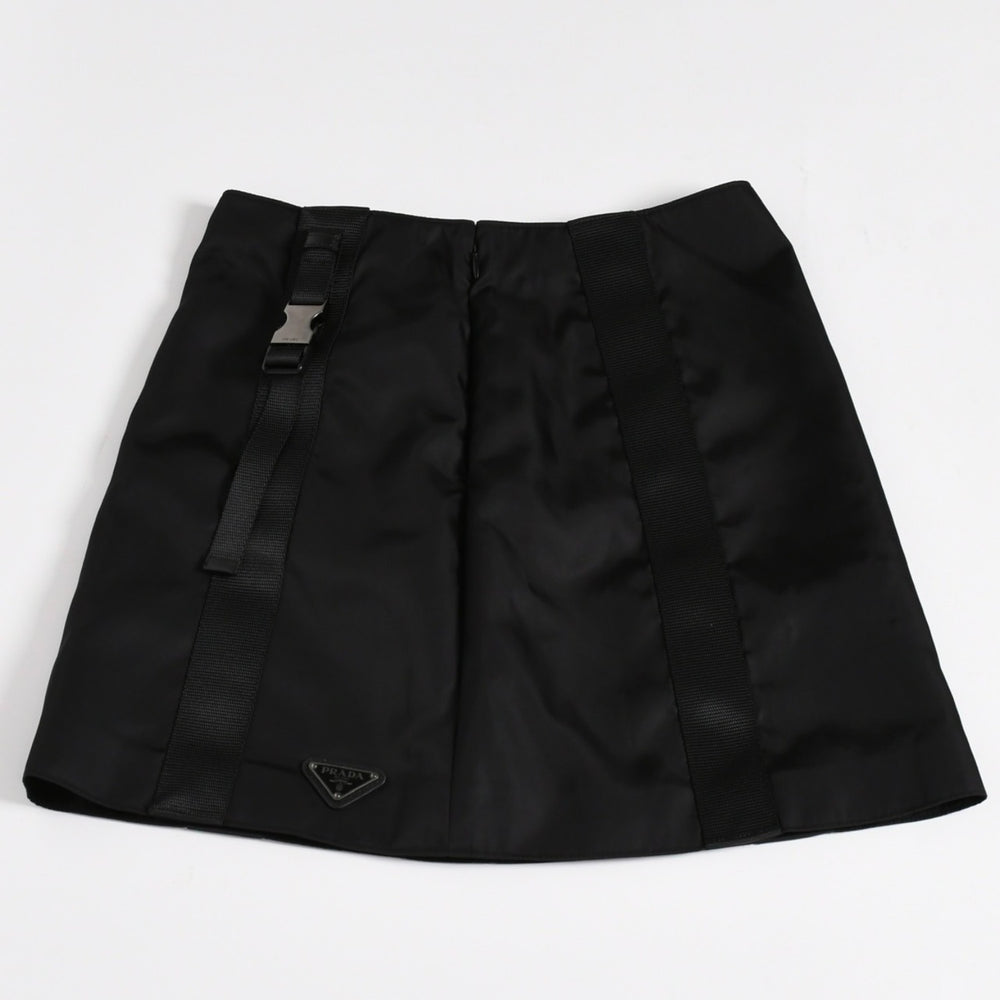 PRADA プラダ Re-Nylonトライアングルロゴ スカート 21H875 ストライプ メタルバックル 36Sサイズ ブラック シルバー金具 美品 中古 4a004299
