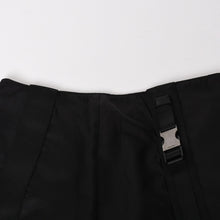 画像をギャラリービューアに読み込む, PRADA プラダ Re-Nylonトライアングルロゴ スカート 21H875 ストライプ メタルバックル 36Sサイズ ブラック シルバー金具 美品 中古 4a004299