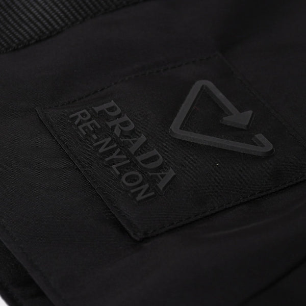 PRADA プラダ Re-Nylonトライアングルロゴ スカート 21H875 ストライプ メタルバックル 36Sサイズ ブラック シルバー金具 美品 中古 4a004299
