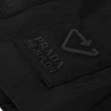 画像をギャラリービューアに読み込む, PRADA プラダ Re-Nylonトライアングルロゴ スカート 21H875 ストライプ メタルバックル 36Sサイズ ブラック シルバー金具 美品 中古 4a004299