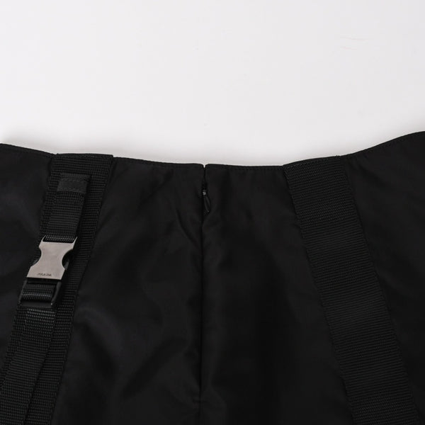 PRADA プラダ Re-Nylonトライアングルロゴ スカート 21H875 ストライプ メタルバックル 36Sサイズ ブラック シルバー金具 美品 中古 4a004299
