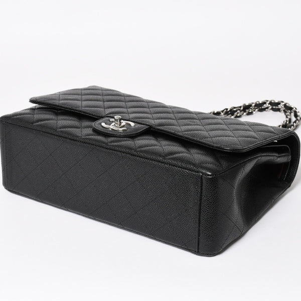 新品同様 CHANEL シャネル デカマトラッセ33 チェーンショルダーバッグ 17番台 ココマーク キャビアスキン ブラック SV金具 中古 4a004396