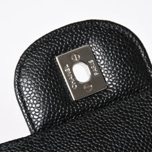 画像をギャラリービューアに読み込む, 新品同様 CHANEL シャネル デカマトラッセ33 チェーンショルダーバッグ 17番台 ココマーク キャビアスキン ブラック SV金具 中古 4a004396