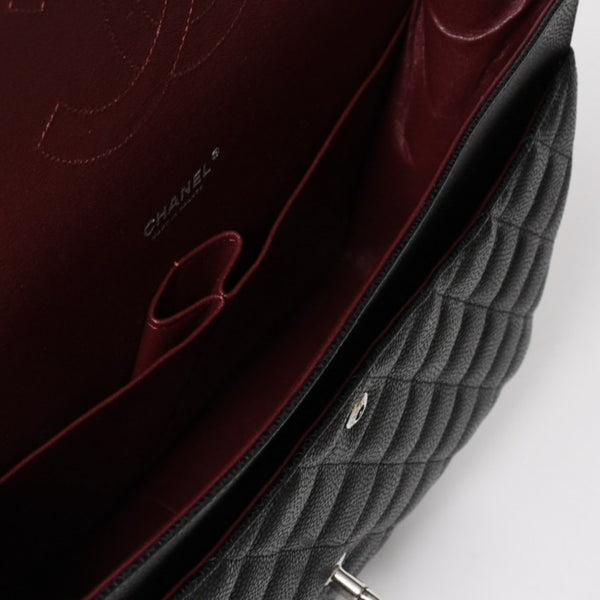 新品同様 CHANEL シャネル デカマトラッセ33 チェーンショルダーバッグ 17番台 ココマーク キャビアスキン ブラック SV金具 中古 4a004396