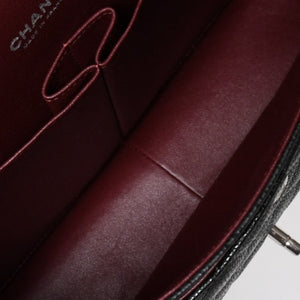 新品同様 CHANEL シャネル デカマトラッセ33 チェーンショルダーバッグ 17番台 ココマーク キャビアスキン ブラック SV金具 中古 4a004396