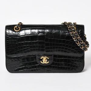 Like new CHANEL Chanel Matelasse 25 W flap W chain shoulder bag A01112 22nd series here mark GD metal fittings used 4a004400