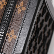 画像をギャラリービューアに読み込む, 極美品 LOUIS VUITTON ルイヴィトン モノグラム・タフタージュ ヴァーティカル・ソフトトランク ショルダーバッグ M45044 ブラック ブラウン 中古 4a004371