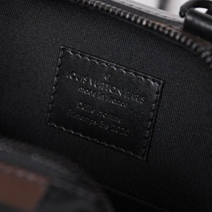 Very good condition LOUIS VUITTON Monogram Taffetage Vertical Soft Trunk Shoulder Bag M45044 Black Brown Used 4a004371