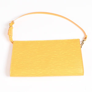極美品 LOUIS VUITTON ルイヴィトン ポシェット アクセソワール アクセサリーポーチ M52959 エピレザー イエロー ゴールド金具 中古 4a003941