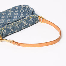 画像をギャラリービューアに読み込む, LOUIS VUITTON ルイヴィトン ミニプリーティ ワンショルダーバッグ M95050 モノグラム デニム インディゴブルー 美品 中古 4a004276