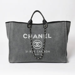 新品同様 CHANEL シャネル Deauville TGM ドーヴィルTGM 2WAYバッグ 16番台 ココマーク キャンバス レザー グレー 中古 4a004385