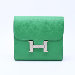 Like new condition HERMES bi-fold wallet, silver hardware, Veau Epsom leather, green. ◻R stamp, used, 4a004395