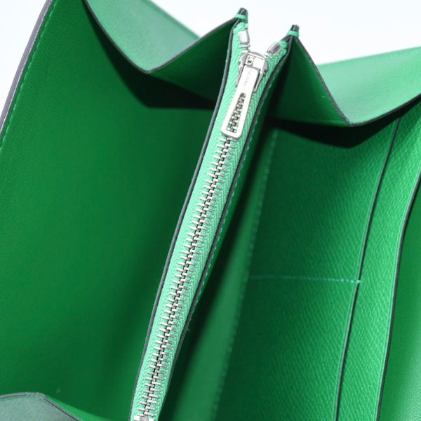 Like new condition HERMES bi-fold wallet, silver hardware, Veau Epsom leather, green. ◻R stamp, used, 4a004395