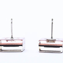 Load image into Gallery viewer, CHANEL シャネル ココマーク スクエアピアス 重量約2.92g 15S刻印 樹脂系 メタル クリア レッド 両耳用 美品 中古 67058
