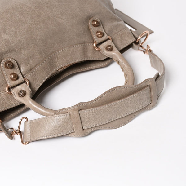 Very Good Condition BALENCIAGA The Giant Handbag Shoulder Bag 2WAY 240577 Gray Used 4a004354