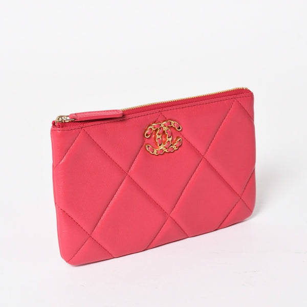 New and unused CHANEL CHANEL 19 Dizneuf Pouch AP1059 29th series Coco Mark Lambskin Pink Gold hardware Used 4a004291