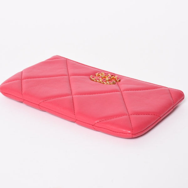 New and unused CHANEL CHANEL 19 Dizneuf Pouch AP1059 29th series Coco Mark Lambskin Pink Gold hardware Used 4a004291