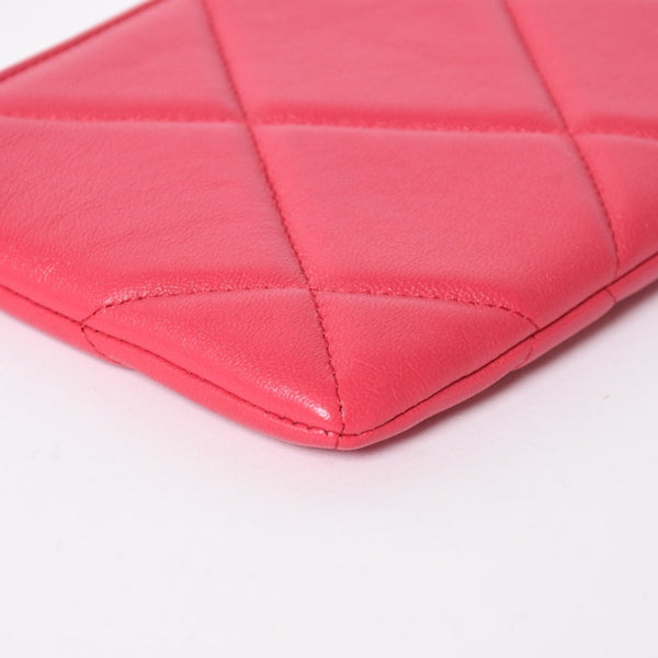 New and unused CHANEL CHANEL 19 Dizneuf Pouch AP1059 29th series Coco Mark Lambskin Pink Gold hardware Used 4a004291