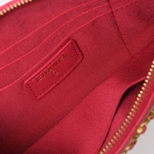 New and unused CHANEL CHANEL 19 Dizneuf Pouch AP1059 29th series Coco Mark Lambskin Pink Gold hardware Used 4a004291