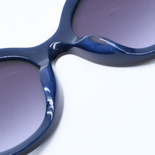 Load image into Gallery viewer, PRADA プラダ サングラス アイウェア SPR01Y-F 08V-08I サイズ56□18 140 ブラック ネイビー アセテート 美品 中古 4a004404